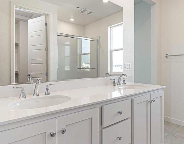 3173 Benitti Street, Lathrop CA: https://media.crmls.org/mediaz/ac6434a1-7ffe-4d29-840a-99088ab22841.jpg