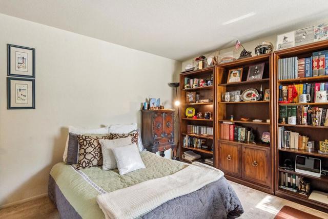1366 E Verbena Drive, Palm Springs CA: https://media.crmls.org/mediaz/ac64b1d6-7ff8-4451-9379-e8f40b83b1f3.jpg