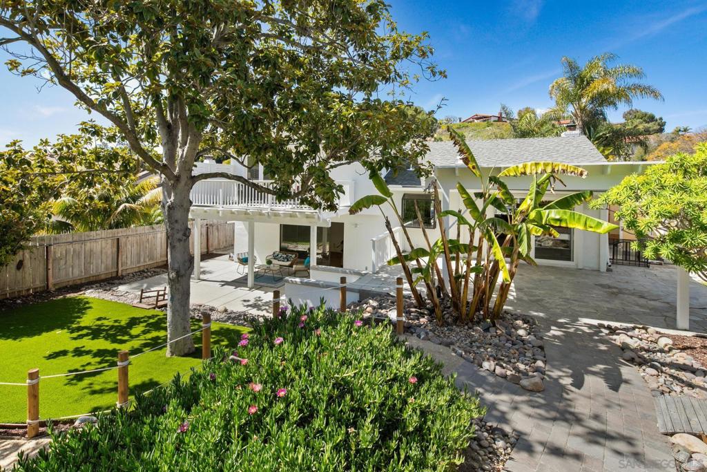 MLS #250023605SD img 12