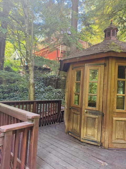 819 Brookside Way, Felton CA: https://media.crmls.org/mediaz/ac65a82a-c8f7-45ad-af99-0b745083e357.jpg
