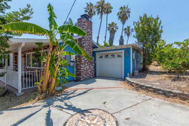 7701 Marie Avenue, La Mesa CA: https://media.crmls.org/mediaz/ac65d14b-b64f-42a7-bb1d-e45b24f5fd65.jpg