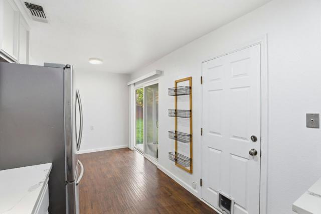 1336 Stephanie Avenue, Sacramento CA: https://media.crmls.org/mediaz/ac65e015-67d6-4470-a255-aeacaea1cf63.jpg