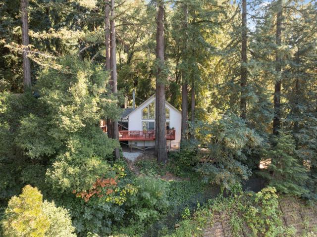 325 Fireside Road, Boulder Creek CA: https://media.crmls.org/mediaz/ac65fad2-a765-4a68-bb2d-a879f35d620e.jpg