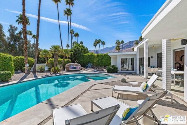 2280 S Camino Real, Palm Springs, CA 92264
