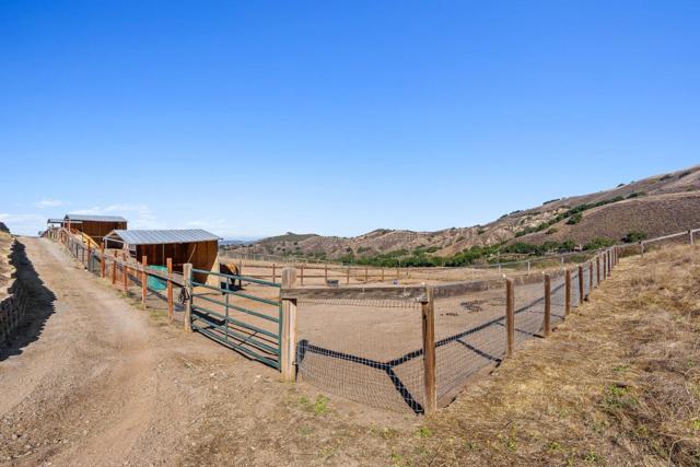 350 San Benancio Road, Salinas CA: https://media.crmls.org/mediaz/ac6636e0-00d6-4e46-92c5-8a6f31620b11.jpg