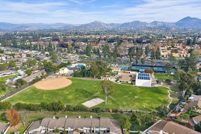 Detail Gallery Image 31 of 39 For 11364 Poblado Rd, San Diego,  CA 92127 - 2 Beds | 1/1 Baths