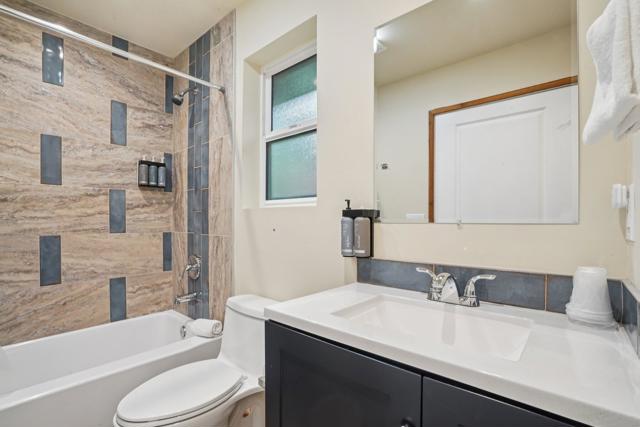 25750 Alderwood, Idyllwild CA: https://media.crmls.org/mediaz/ac667d5d-2d15-44ff-b315-96dec7cb7b87.jpg