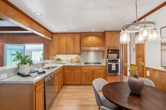 1730 Santa Lucia Avenue, San Bruno CA: https://media.crmls.org/mediaz/ac672edb-dd45-4b8d-b268-93d6b96f9682.jpg