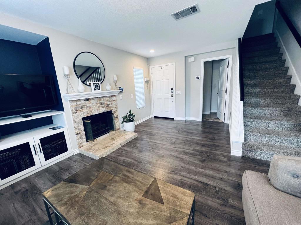 532 Dakota Way - photo 4
