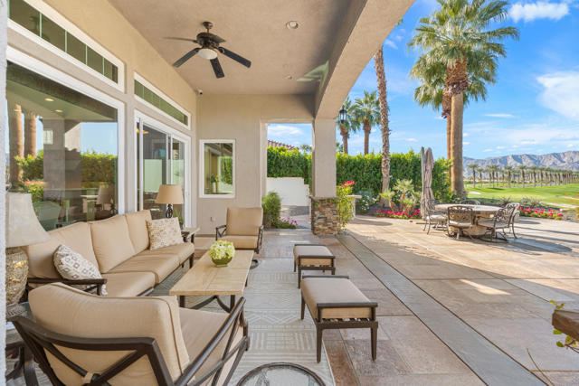 50605 Verano Drive, La Quinta CA: https://media.crmls.org/mediaz/ac6812af-d172-4fdd-bf62-4dd9a642b2cc.jpg