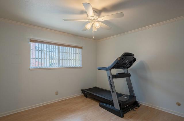 607 La Mesa Drive, Salinas CA: https://media.crmls.org/mediaz/ac689660-c98d-461b-9d06-6b8b66a25b3e.jpg