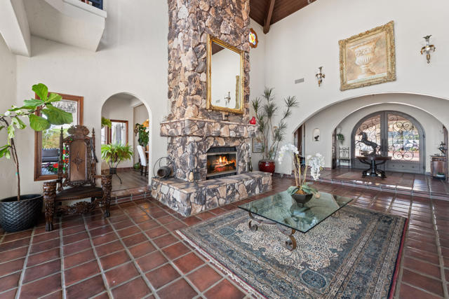 56375 Bighorn Drive, Mountain Center CA: https://media.crmls.org/mediaz/ac68ce03-de64-45db-b487-a2f2d6652f4b.jpg