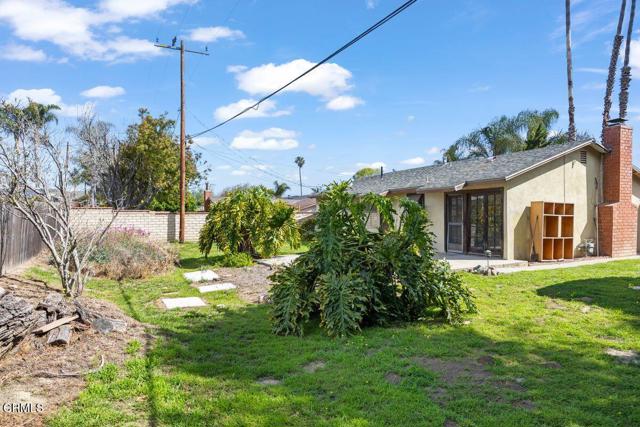 445 Mara Avenue, Ventura CA: https://media.crmls.org/mediaz/ac69204d-01fd-4193-a89a-44da8ce340bd.jpg
