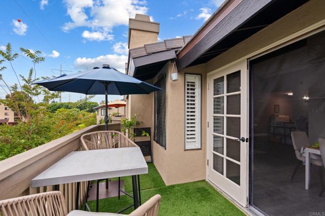 Detail Gallery Image 15 of 40 For 5987 Gaines St, San Diego,  CA 92110 - 2 Beds | 2/1 Baths