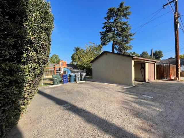 Detail Gallery Image 8 of 23 For 225 27 E 6th Ave, Escondido,  CA 92025 - – Beds | – Baths