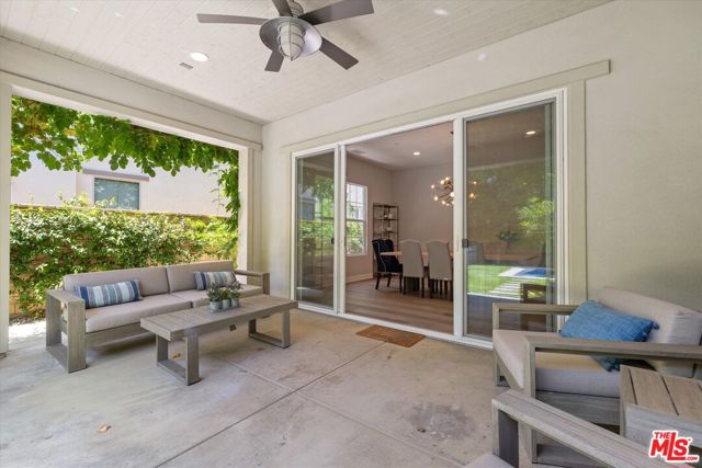 14624 Mccormick Street, Sherman Oaks CA: https://media.crmls.org/mediaz/ac6ab680-47c8-4908-b461-c3ccdc0741cb.jpg