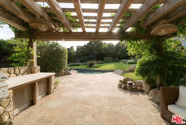 663 Lilac Drive, Santa Barbara CA: https://media.crmls.org/mediaz/ac6e0446-4bbd-46d6-8c4c-8c3188f077f6.jpg