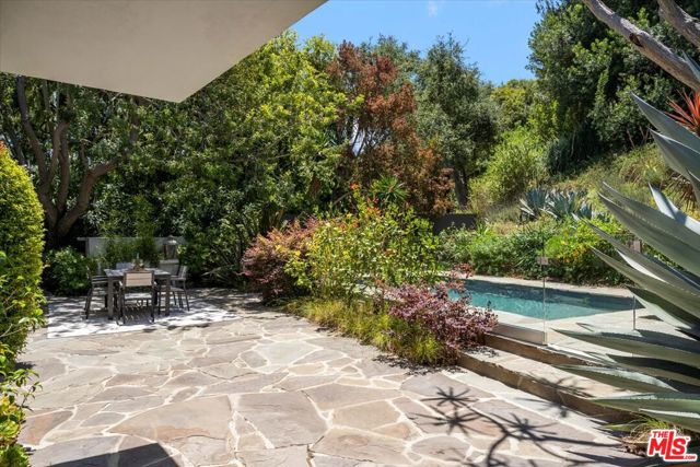 3055 Nichols Canyon Road, Los Angeles CA: https://media.crmls.org/mediaz/ac6f5361-6d09-42ef-a1a2-1cc9f6d78ed0.jpg