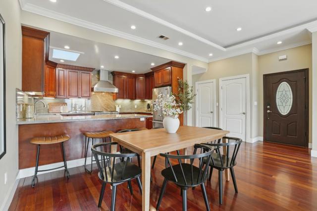 212 Sweeny Street, San Francisco CA: https://media.crmls.org/mediaz/ac6f64a1-0c22-42ff-9ad0-8625355a7d43.jpg