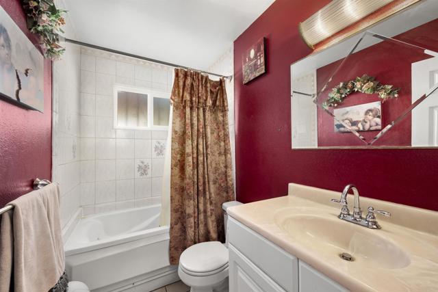 Detail Gallery Image 10 of 13 For 1206 Aqua Park St, San Diego,  CA 92154 - 3 Beds | 2 Baths