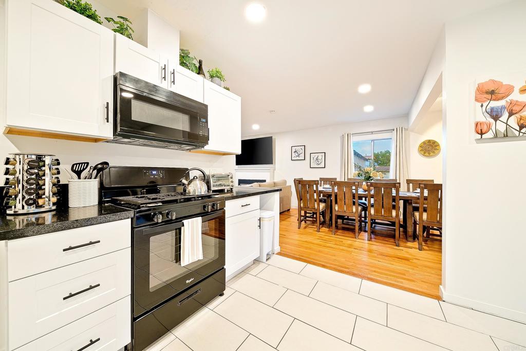 965 Rosecrans Street - photo 12