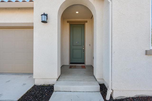 20 Hospital Road, Hollister CA: https://media.crmls.org/mediaz/ac708a9a-4c47-4c13-a6bb-aed00cad5cad.jpg