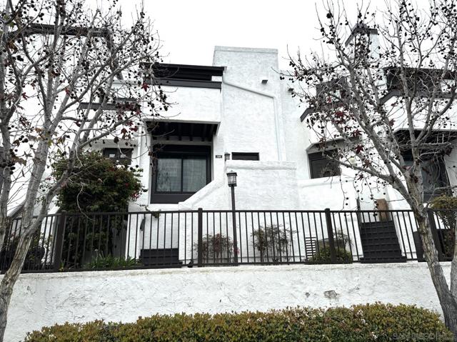 2252 Caminito Pajarito, San Diego CA: https://media.crmls.org/mediaz/ac712abf-267c-4056-ad1d-0b5fe933c025.jpg
