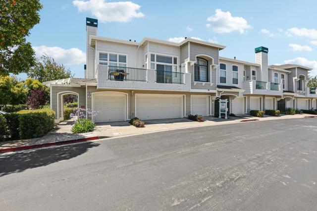 595 Shoal Circle,  CA: https://media.crmls.org/mediaz/ac728bc0-e9f1-49d8-85ae-7de755276552.jpg