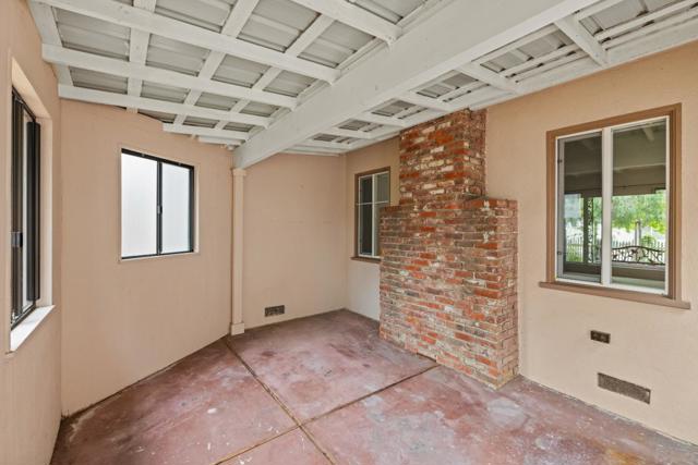 242 Littleness Avenue, Monterey CA: https://media.crmls.org/mediaz/ac7291a3-9594-4bee-8a87-16269b08e785.jpg