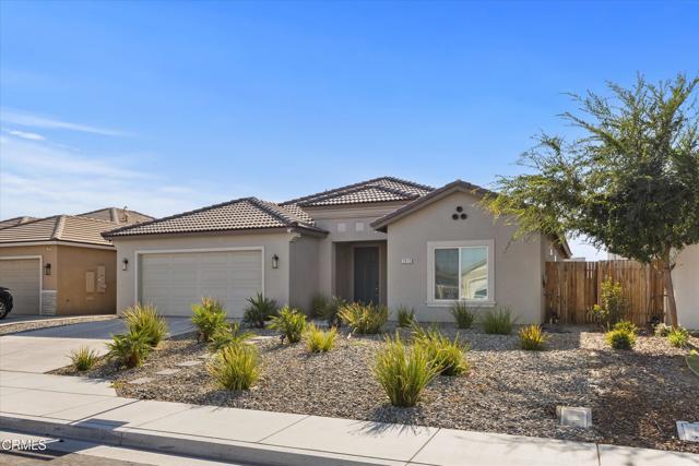 Detail Gallery Image 5 of 32 For 7811 Cuyama River St, Bakersfield,  CA 93311 - 4 Beds | 2/1 Baths