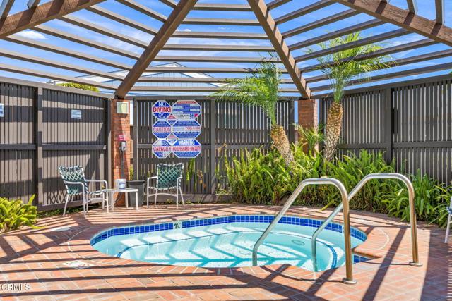 Detail Gallery Image 40 of 44 For 4700 Aurora Dr #108,  Ventura,  CA 93003 - 2 Beds | 2 Baths