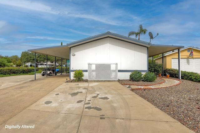 Detail Gallery Image 4 of 38 For 18218 Paradise Mountain Rd Spc 16 #LOT 16,  Valley Center,  CA 92082 - 2 Beds | 2 Baths