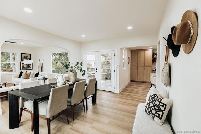 4033 S Hempstead Cir, San Diego CA: https://media.crmls.org/mediaz/ac769273-162e-46da-adb3-6ebaa3404e88.jpg