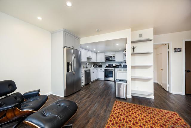 1449 Edgemont St, San Diego CA: https://media.crmls.org/mediaz/ac76dda5-8818-41c6-80a3-9ecac1ec74f4.jpg