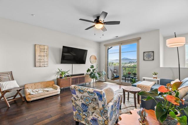 Detail Gallery Image 12 of 37 For 2233 Capistrano Way #18,  Chula Vista,  CA 91915 - 4 Beds | 3 Baths