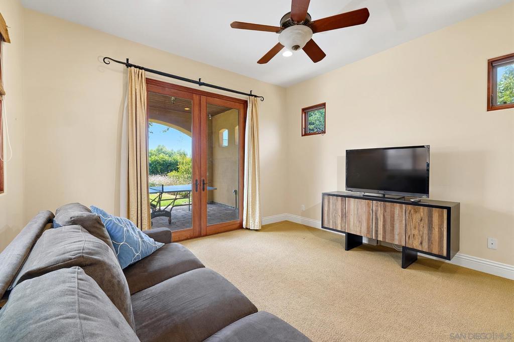 645 N. Rios - photo 12