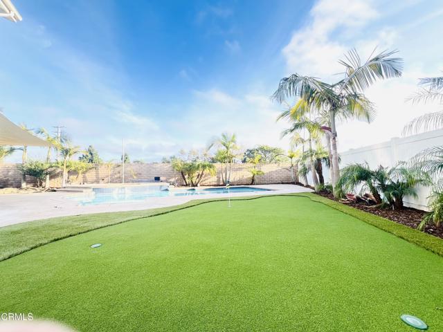 Detail Gallery Image 9 of 44 For 9898 Rhone St, Ventura,  CA 93004 - 4 Beds | 2/1 Baths