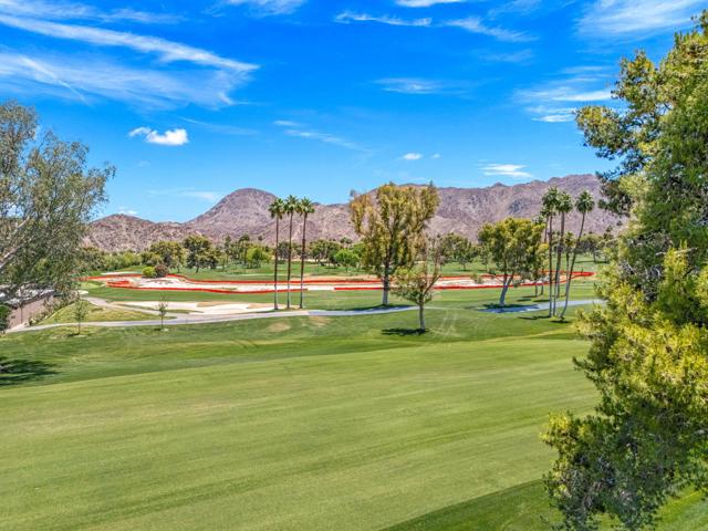 49006 Foxtail Lane, Palm Desert CA: https://media.crmls.org/mediaz/ac785ed4-2045-4cef-8ca9-87ee1776f024.jpg