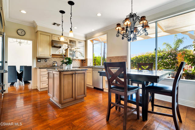 5177 Pesto Way, Oak Park CA: https://media.crmls.org/mediaz/ac79855a-a5ef-4a5e-8c0b-f7d059914de4.jpg