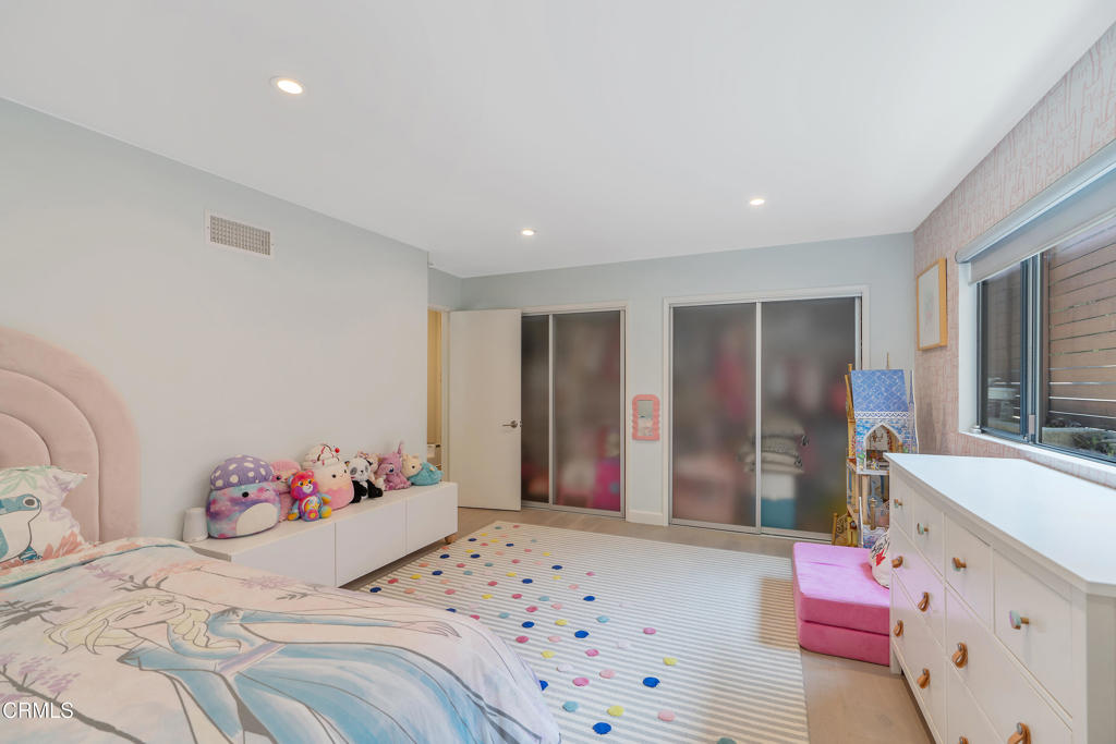 1521 N Columbus Avenue Glendale img 27