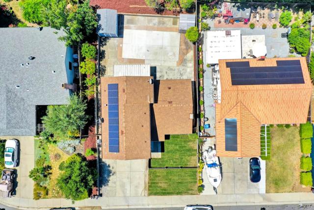 3517 Dahill Court, San Jose CA: https://media.crmls.org/mediaz/ac7a0b0e-e585-460c-a50f-0277fcc18efd.jpg