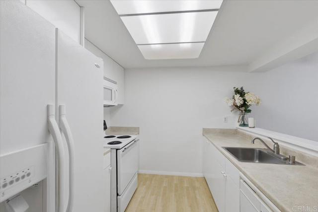 Detail Gallery Image 6 of 34 For 274 S Pierce St, El Cajon,  CA 92020 - 2 Beds | 1/1 Baths