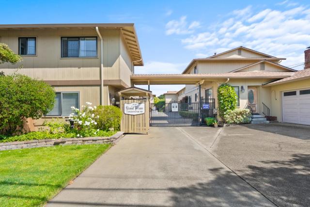 430 Grand Boulevard, San Mateo CA: https://media.crmls.org/mediaz/ac7b3983-0695-45e1-9bab-d381e8309233.jpg