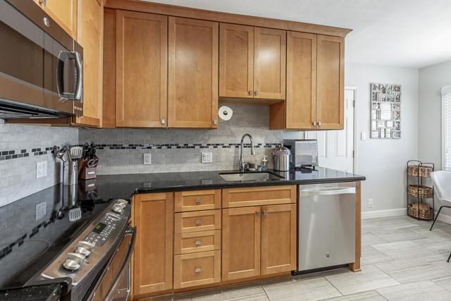 14875 Western Avenue, San Leandro CA: https://media.crmls.org/mediaz/ac7c364f-bd26-41a9-a696-2fcc86ae3886.jpg