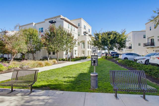 Detail Gallery Image 44 of 64 For 1455 Banahaw Way #6,  Chula Vista,  CA 91915 - 3 Beds | 2/1 Baths