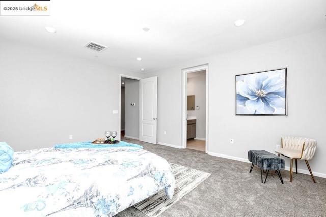 89 Baird Cir, Brentwood CA: https://media.crmls.org/mediaz/ac7d9f3f-f230-4d6e-9c53-360119930546.jpg