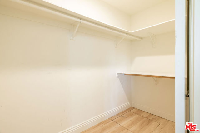445 S Mansfield Avenue, Los Angeles CA: https://media.crmls.org/mediaz/ac7db3fa-6a12-403f-86af-6348a2e1336f.jpg