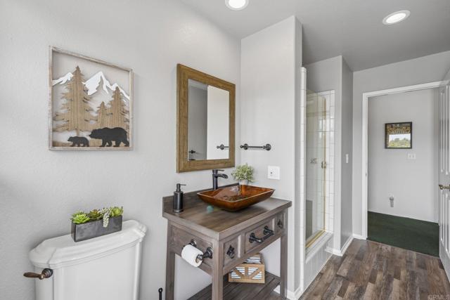 3048 Jason Road, Fallbrook CA: https://media.crmls.org/mediaz/ac7de1ff-6084-4c39-a18e-8a273847043a.jpg
