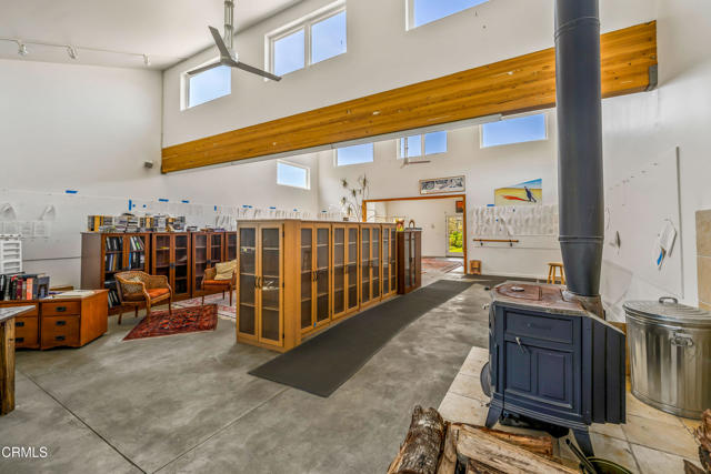 28651 S Highway 1, Point Arena CA: https://media.crmls.org/mediaz/ac7e3a58-6962-4f08-97a4-30c195f7c39e.jpg
