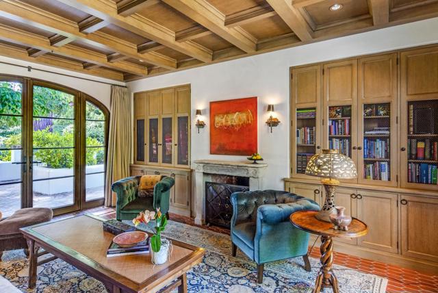 180 Farm Road, Woodside CA: https://media.crmls.org/mediaz/ac7f137c-2672-4878-90f1-4eca5c039da4.jpg
